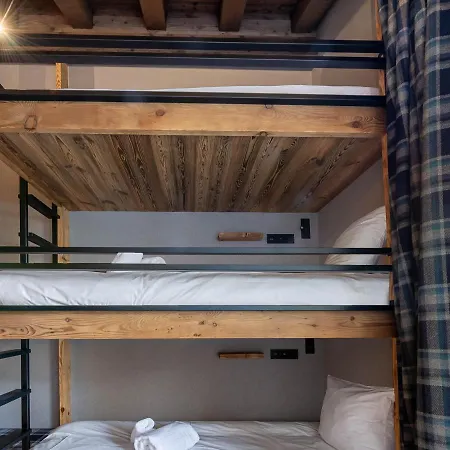Penthouse En Centre Avec Wifi Et Parking, 6 Pour 12 Personnes - Fr-1-562-69 アパート